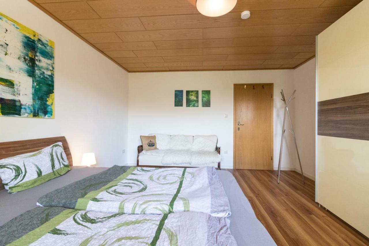 Wörrstadt Villa-Doerr 100 M² + 1500M² Garten المظهر الخارجي الصورة